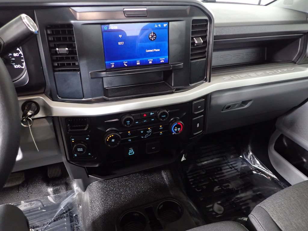 Used 2025 Ford F250 XL w/ XL Chrome Package AWD/4WD image 24