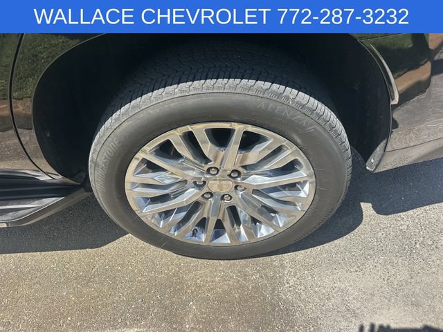 Used 2023 Chevrolet Tahoe High Country AWD/4WD image 9