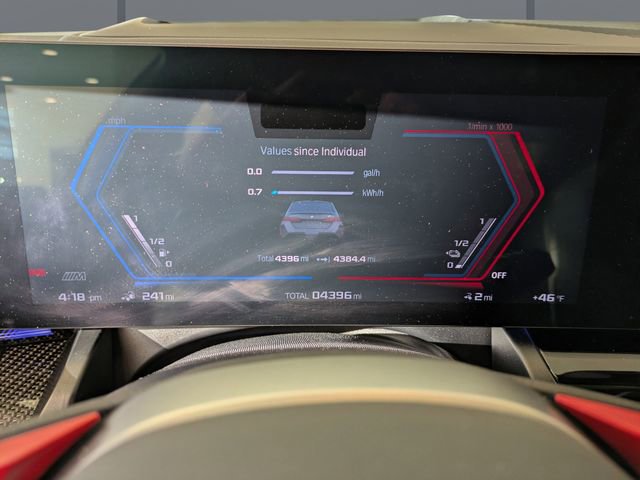 Used 2026 BMW M5 w/ Executive Package image 30