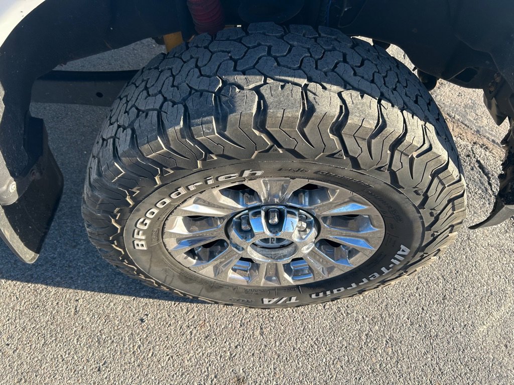 Used 2018 Ford F250 XLT w/ XLT Premium Package image 22