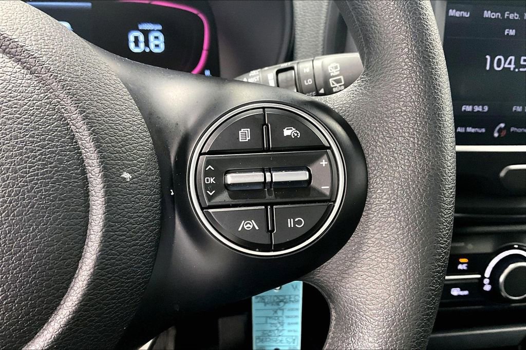 Used 2025 Kia Soul LX w/ LX Technology Package image 24