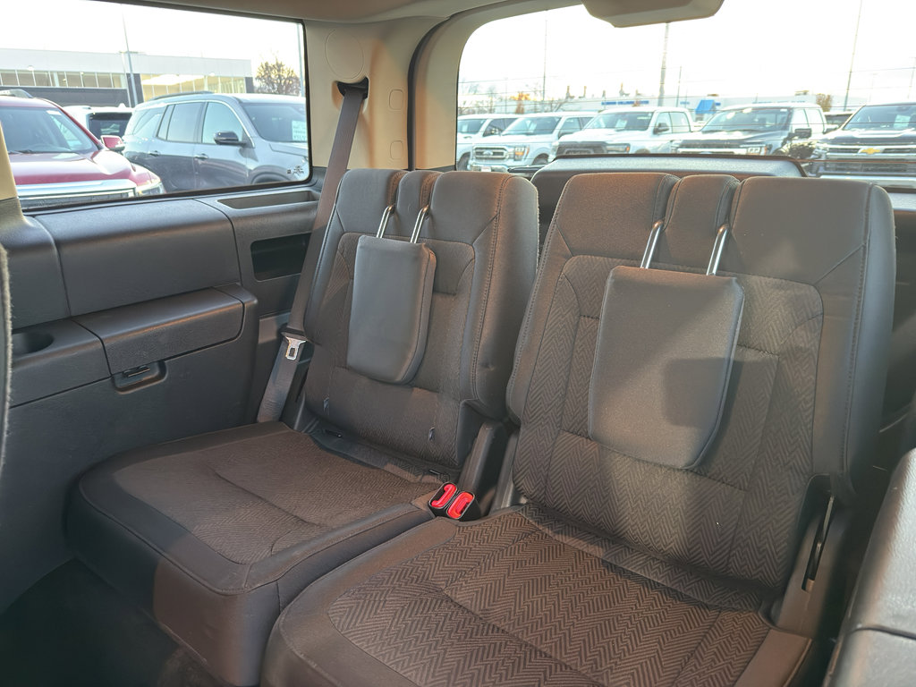 Used 2019 Ford Flex SEL w/ Class III Trailer Tow Package image 34