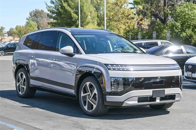 New 2026 Hyundai Ioniq 9 Limited image 3