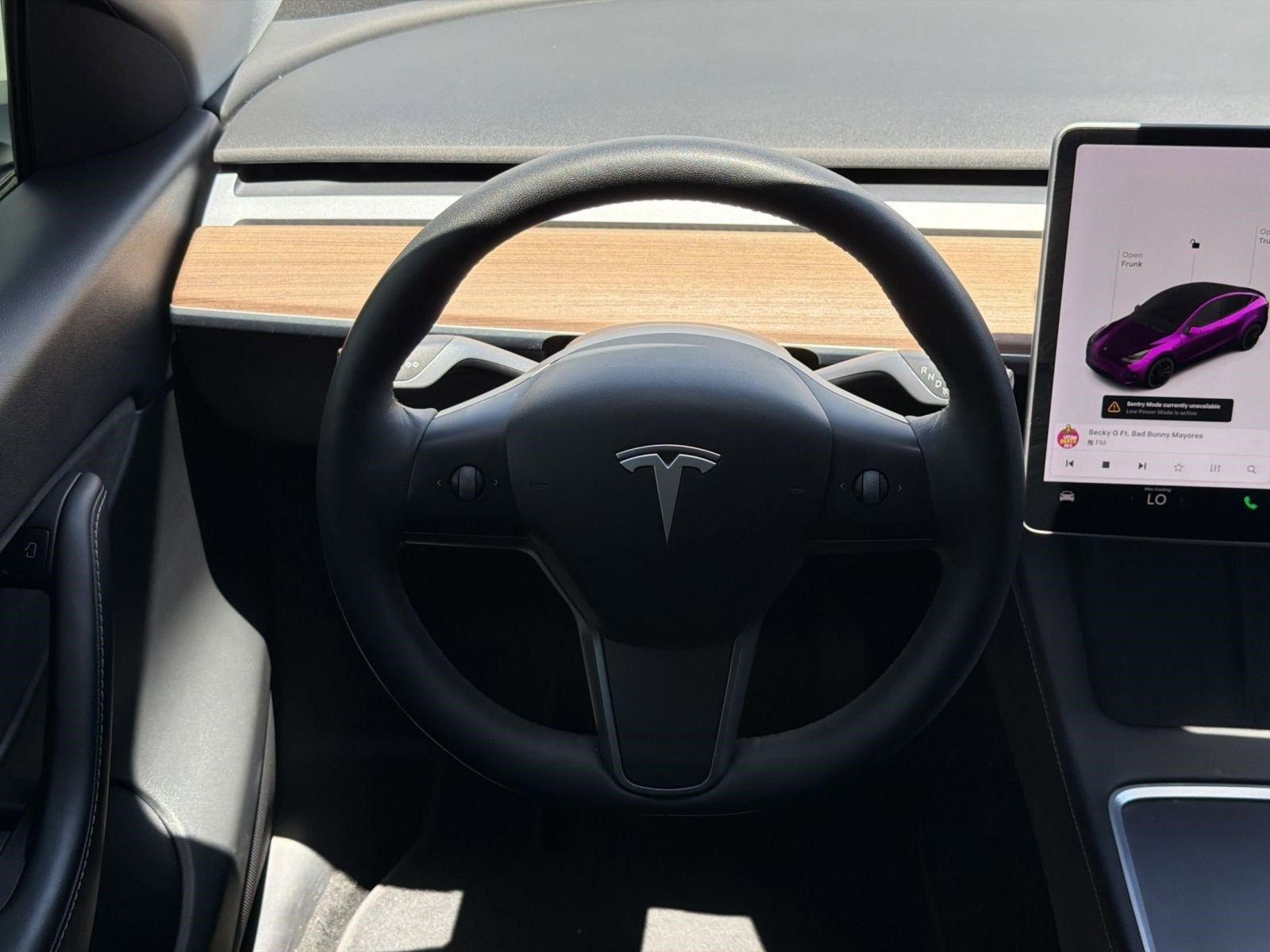 Used 2021 Tesla Model Y Long Range AWD/4WD image 15