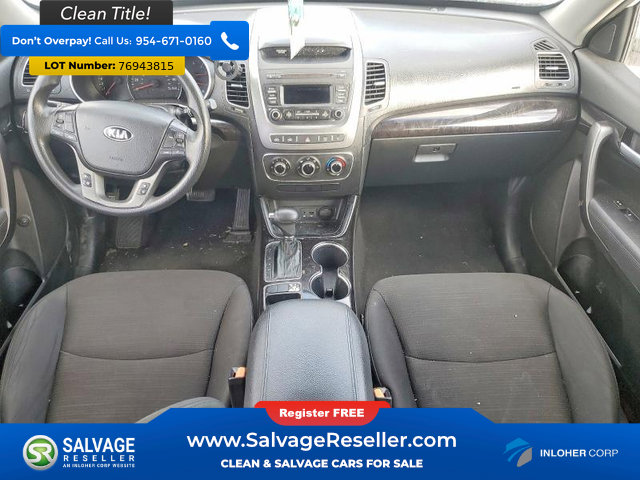 Used 2015 Kia Sorento LX image 11