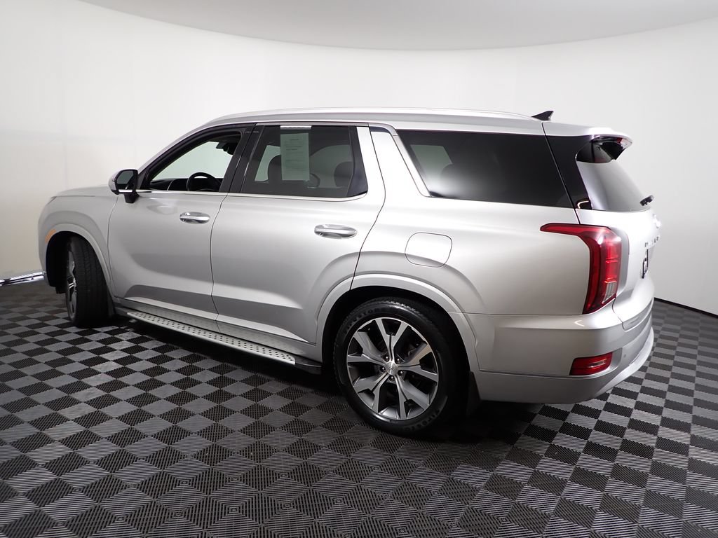 Used 2021 Hyundai Palisade Limited FWD image 12