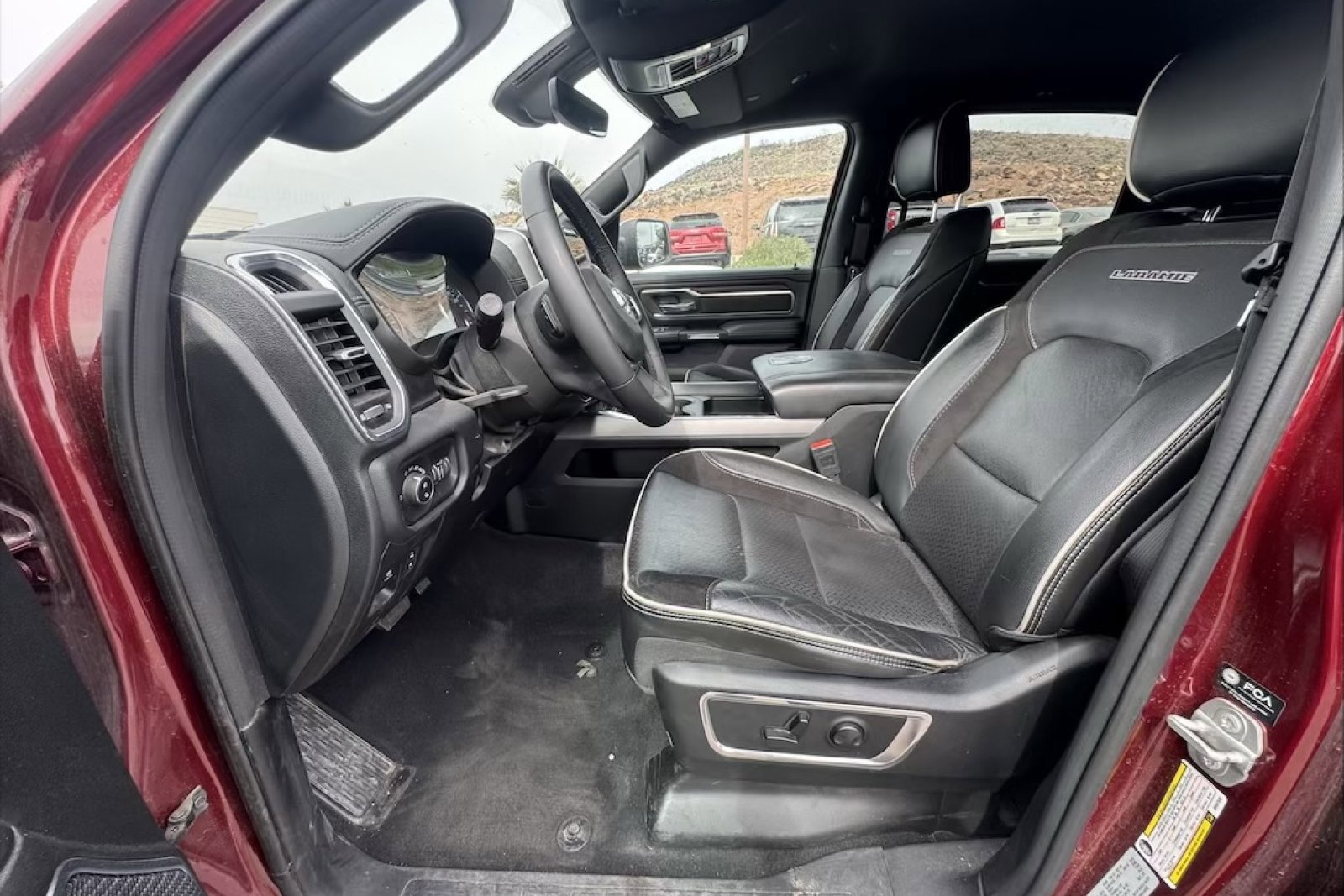 Used 2025 RAM 1500 Laramie image 9