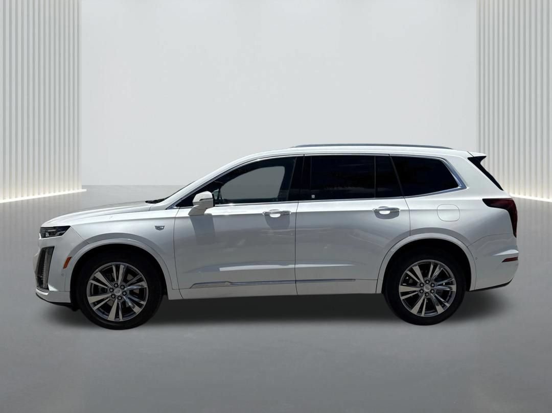Used 2023 Cadillac XT6 Premium Luxury w/ Technology Package AWD/4WD image 8