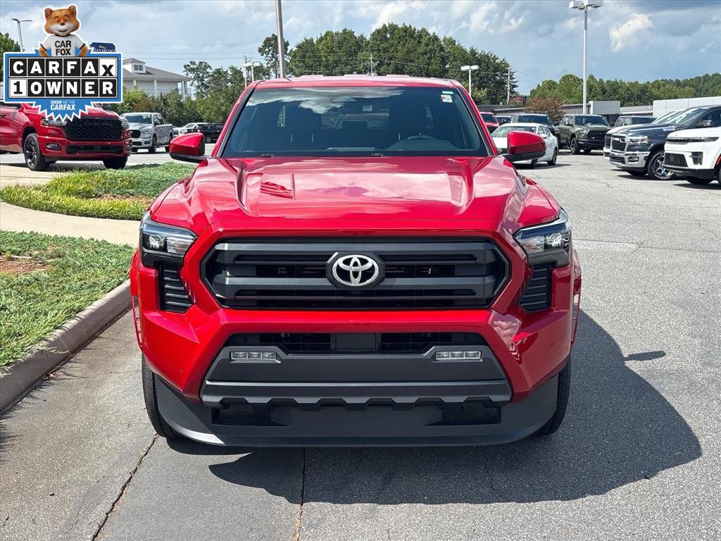 Used 2025 Toyota Tacoma SR5 AWD/4WD image 22