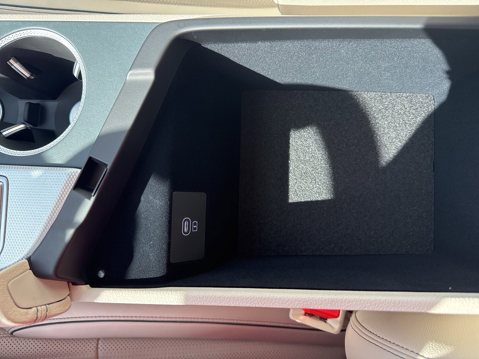 Used 2026 Genesis G70 2.5T Prestige image 28