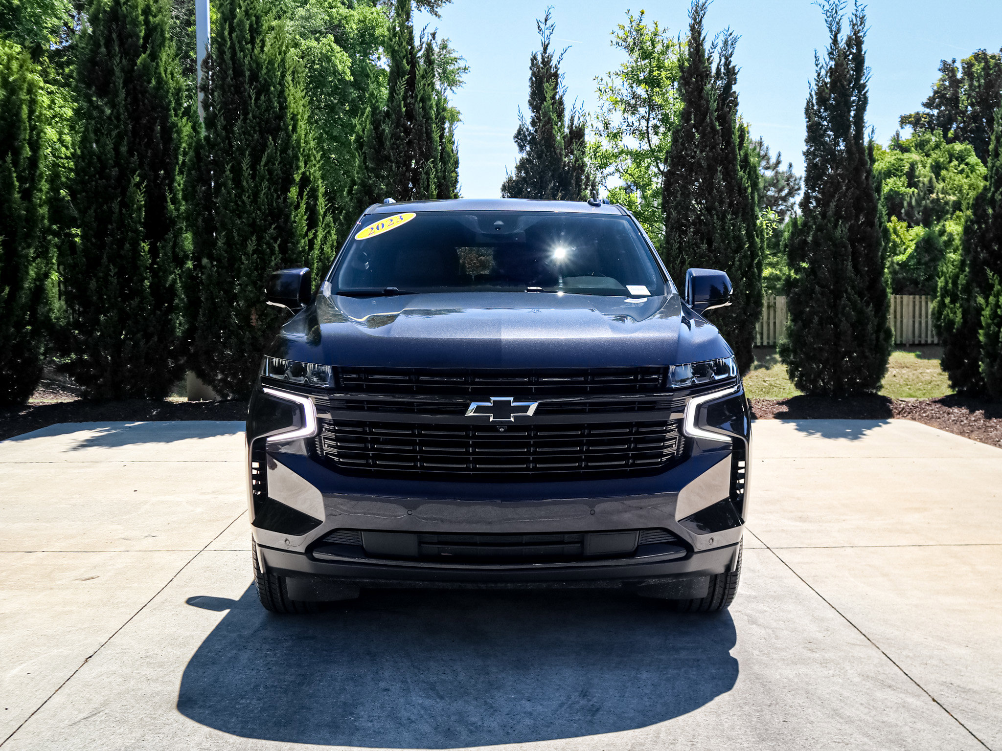 Used 2023 Chevrolet Tahoe RST w/ Luxury Package image 3