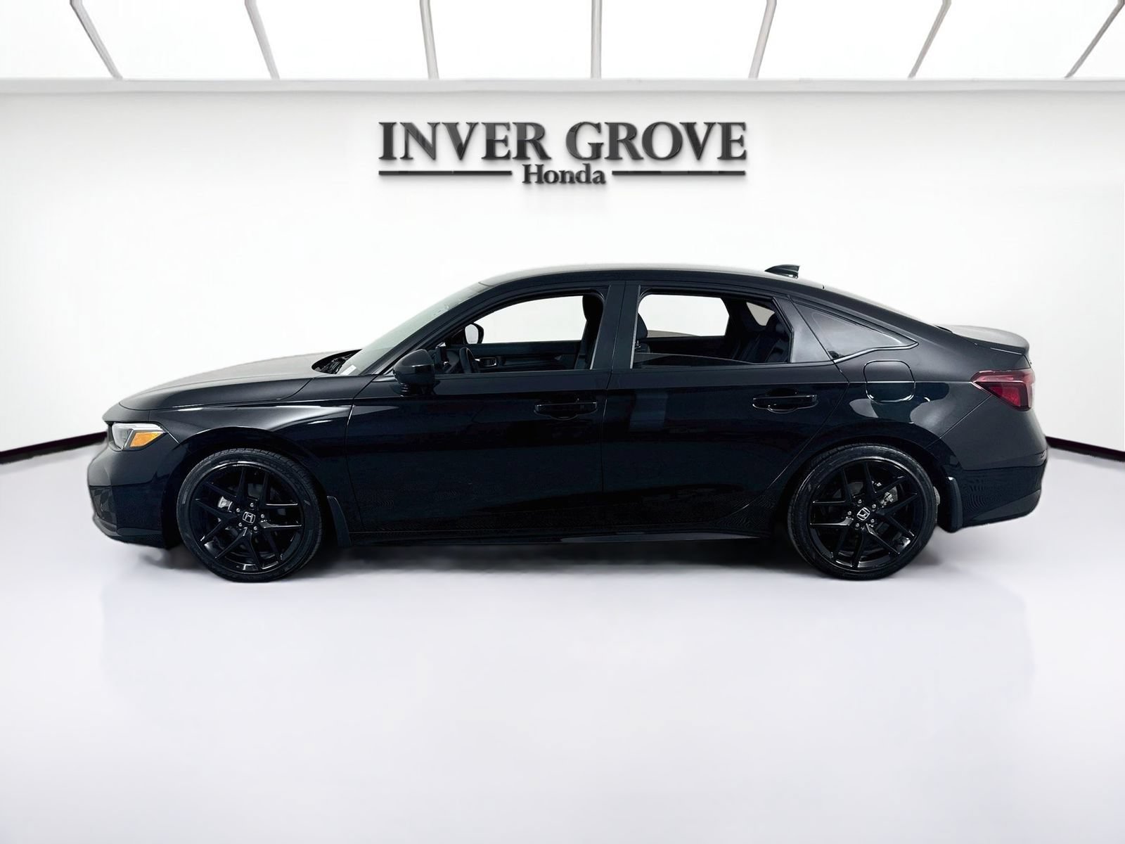 Used 2025 Honda Civic Sport image 8