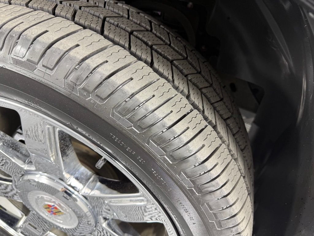 Used 2013 Cadillac Escalade EXT Premium AWD/4WD image 18