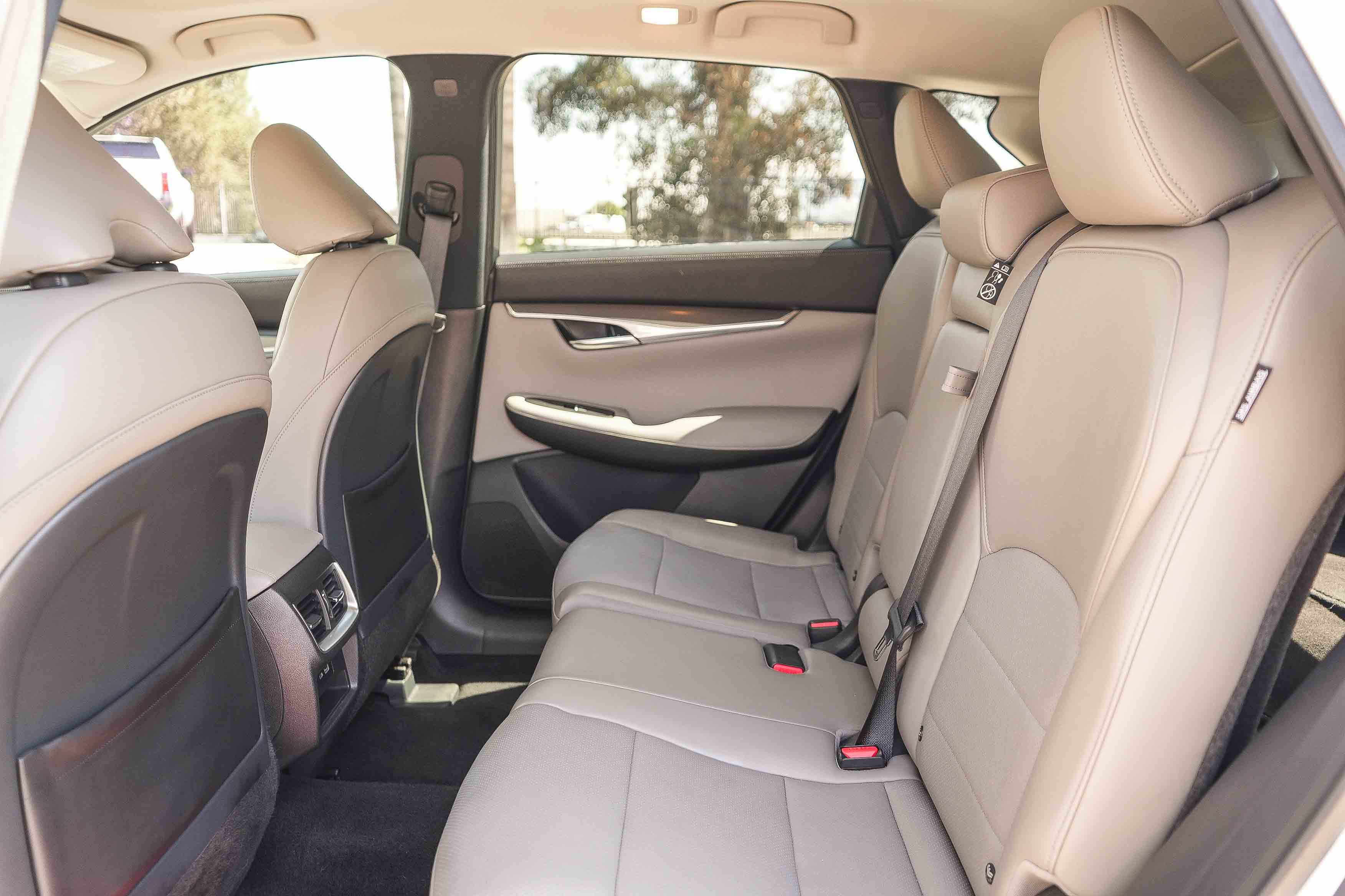 Used 2024 INFINITI QX50 Luxe FWD image 19