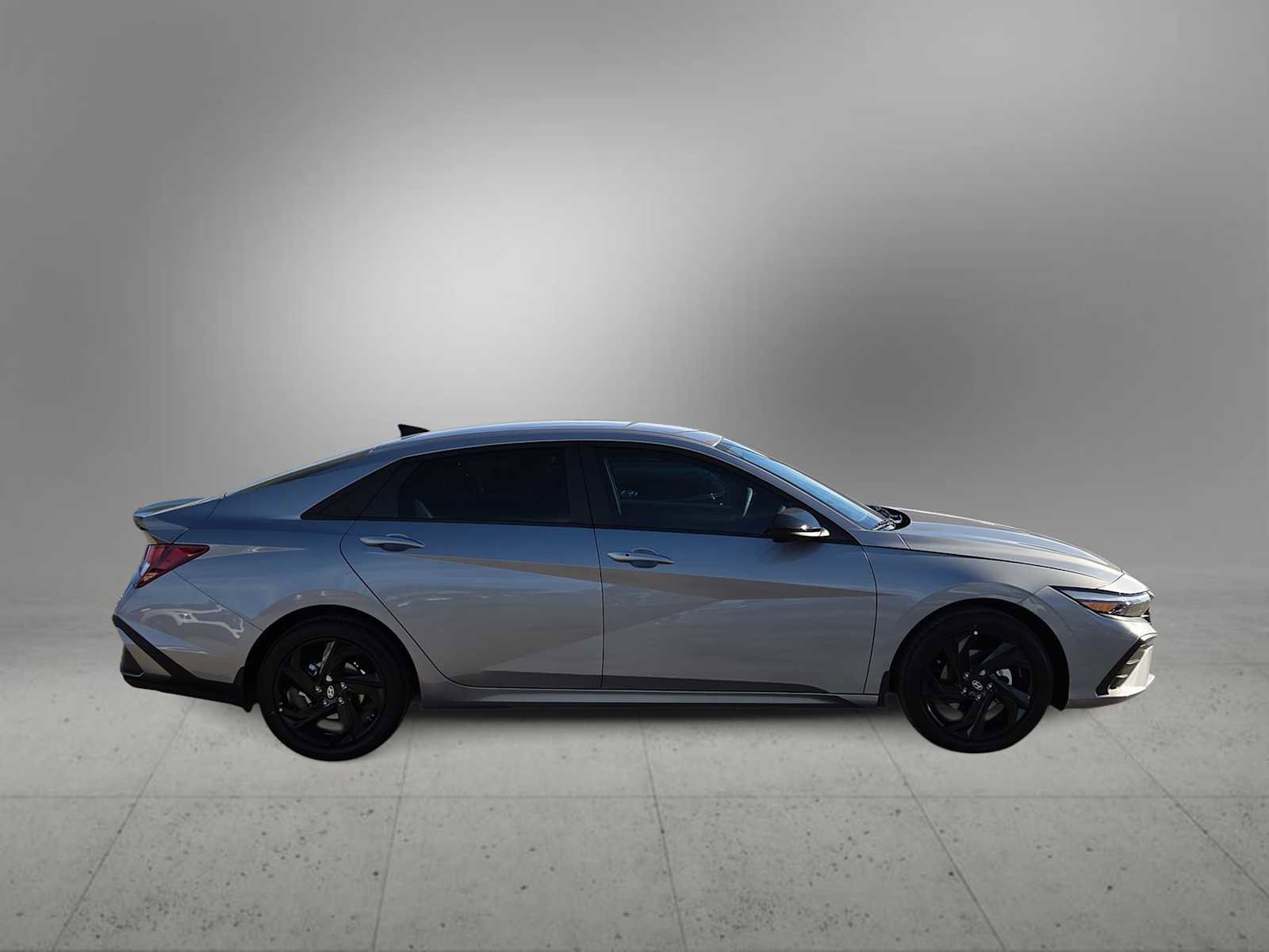 New 2026 Hyundai Elantra Sport image 9