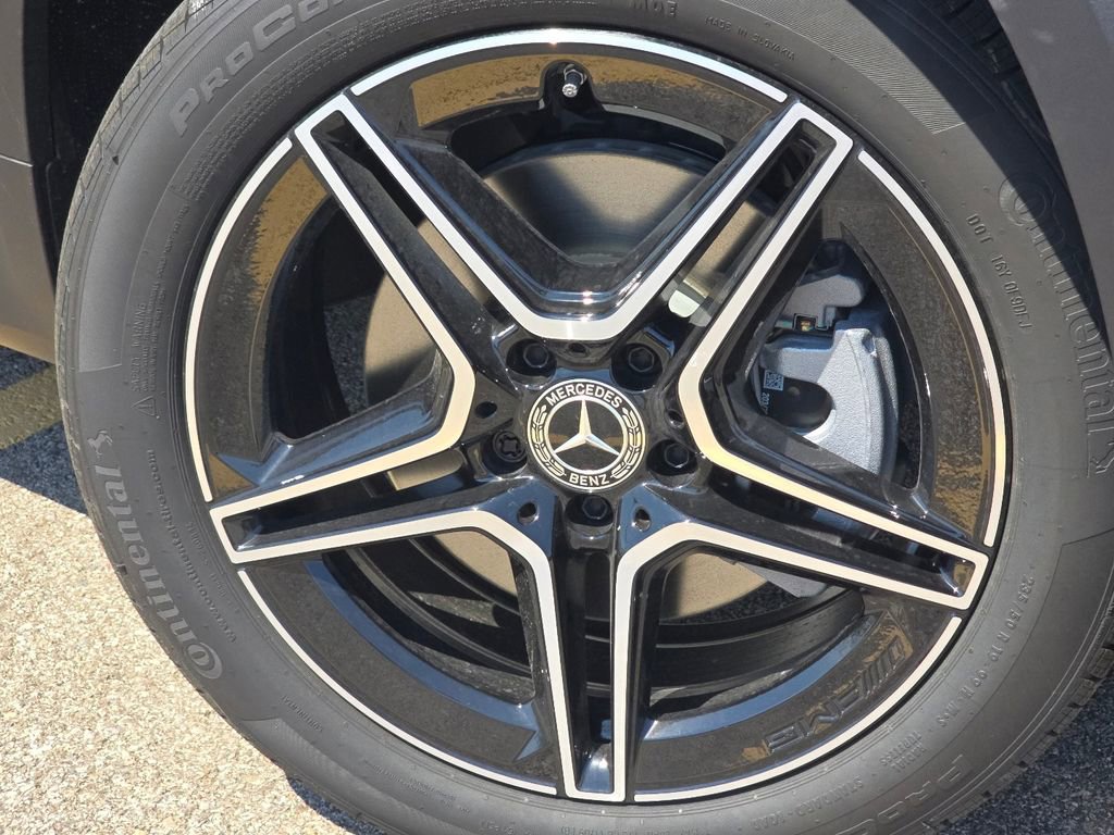 New 2026 Mercedes-Benz GLB 250 4MATIC image 10