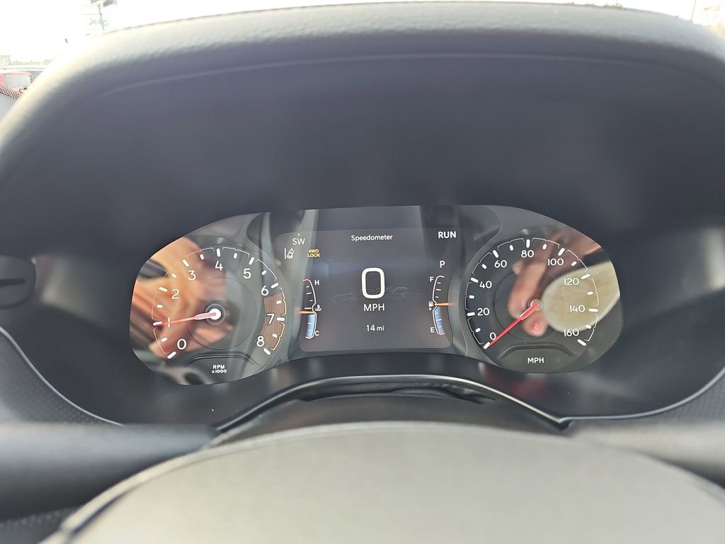 New 2026 Jeep Compass Latitude w/ Sun and Sound Group image 19