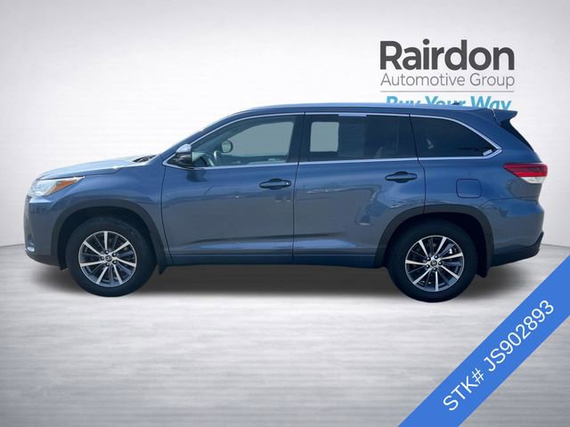 Used 2018 Toyota Highlander XLE AWD/4WD image 4