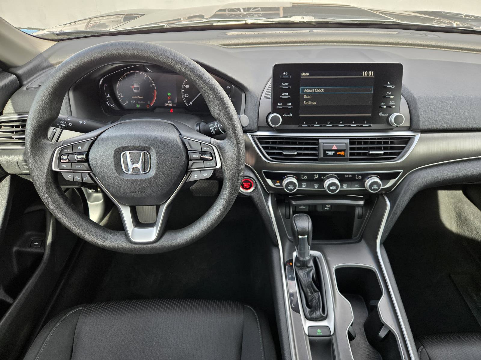 Used 2019 Honda Accord LX image 6
