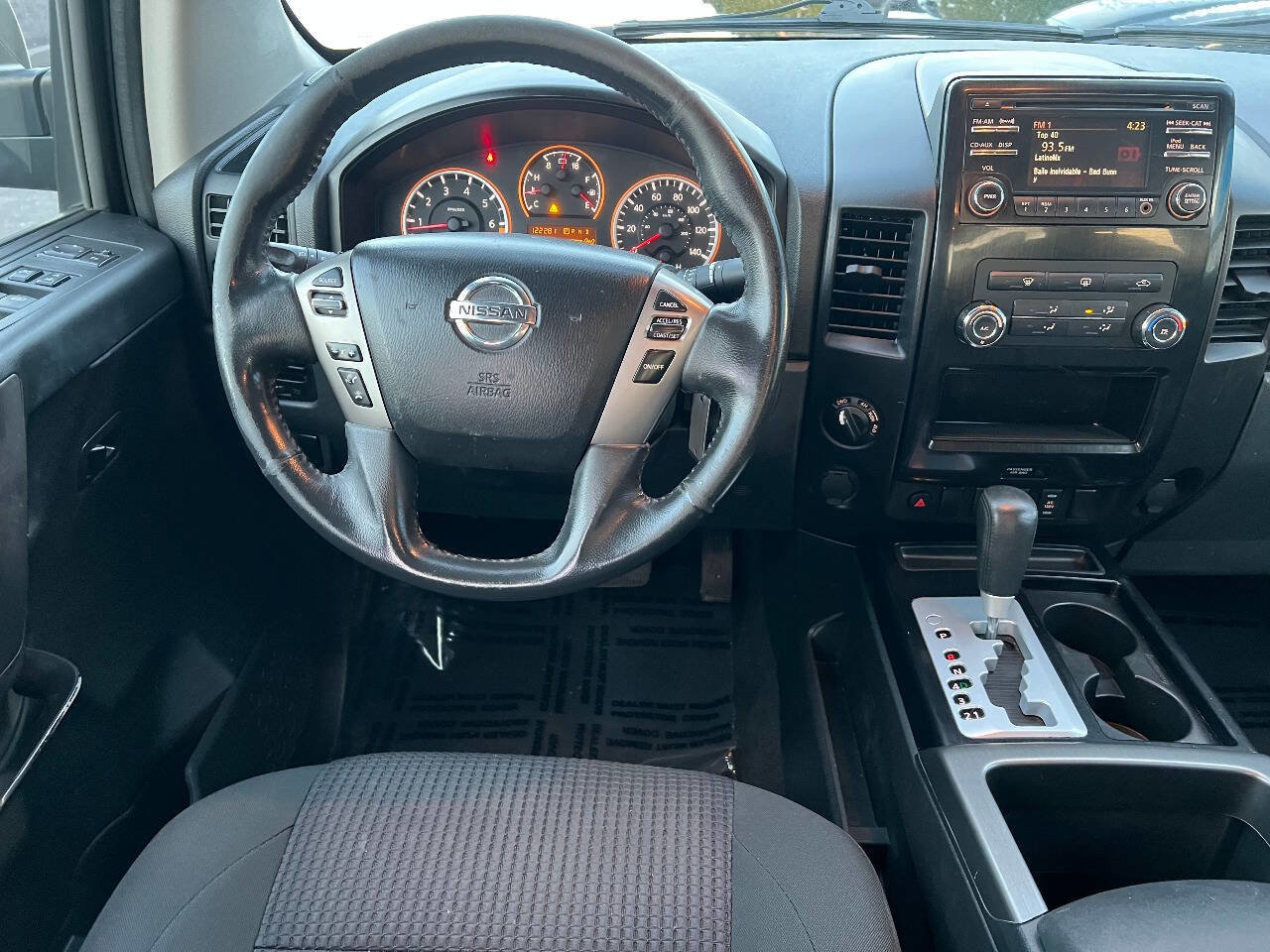 Used 2014 Nissan Titan SV w/ SV Value Truck Package image 31