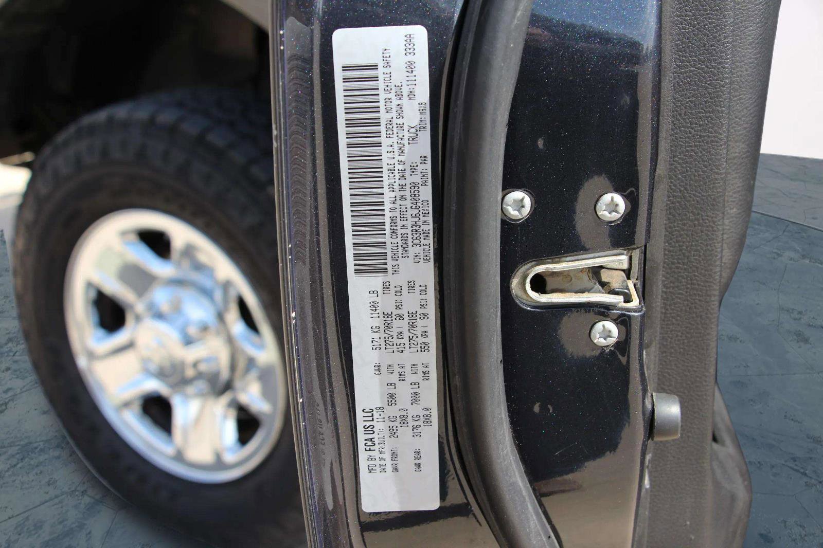 Used 2018 RAM 3500 SLT w/ Protection Group image 31