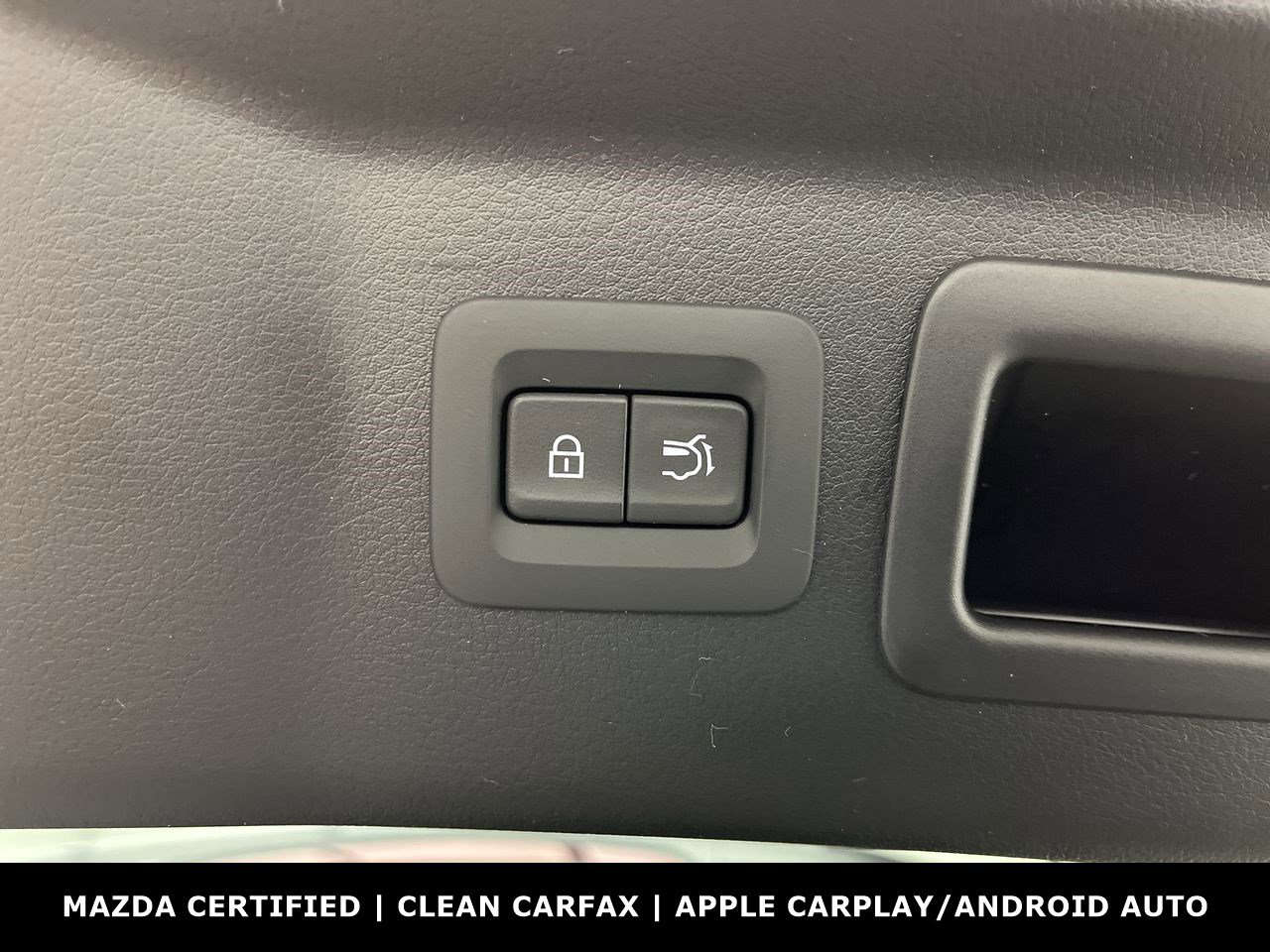 Certified 2025 MAZDA CX-70 Plug-In Hybrid w/ Premium Plus image 33