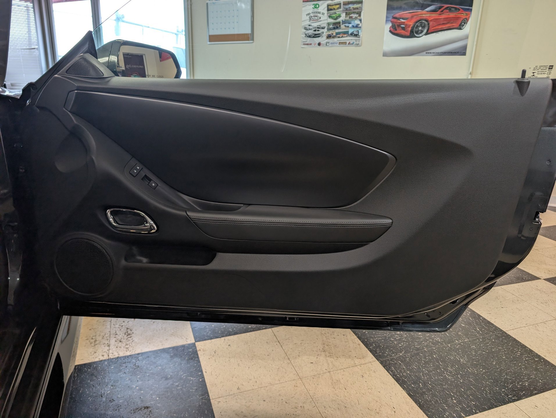 Used 2015 Chevrolet Camaro Z/28 RWD image 91