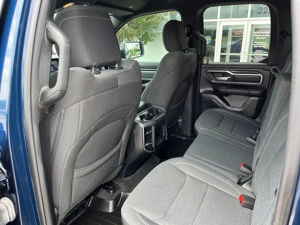 Used 2021 RAM 1500 Big Horn RWD image 15