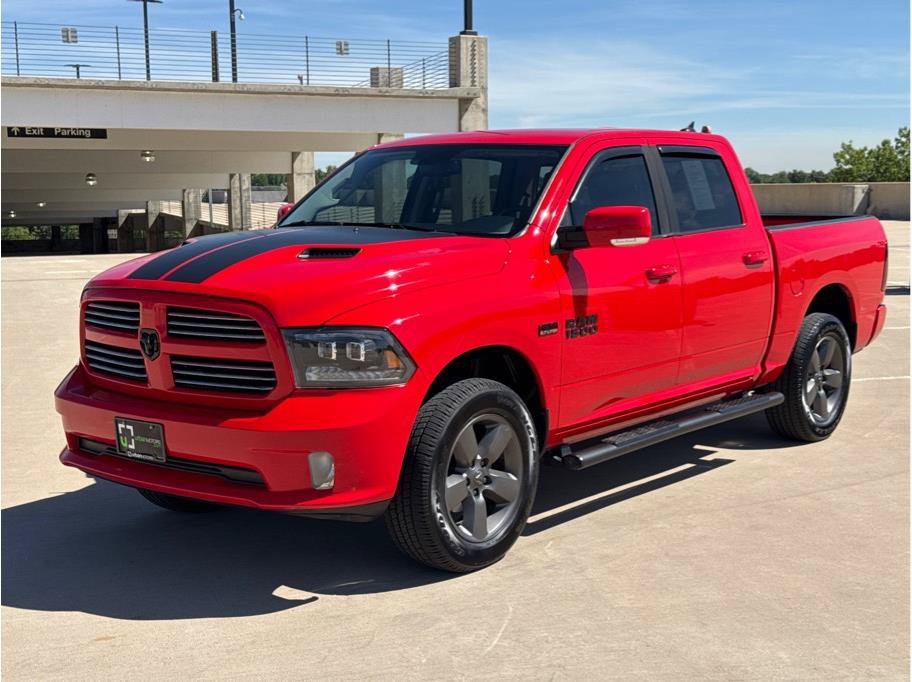Used 2016 RAM 1500 Sport w/ Torred Sport Package AWD/4WD image 3