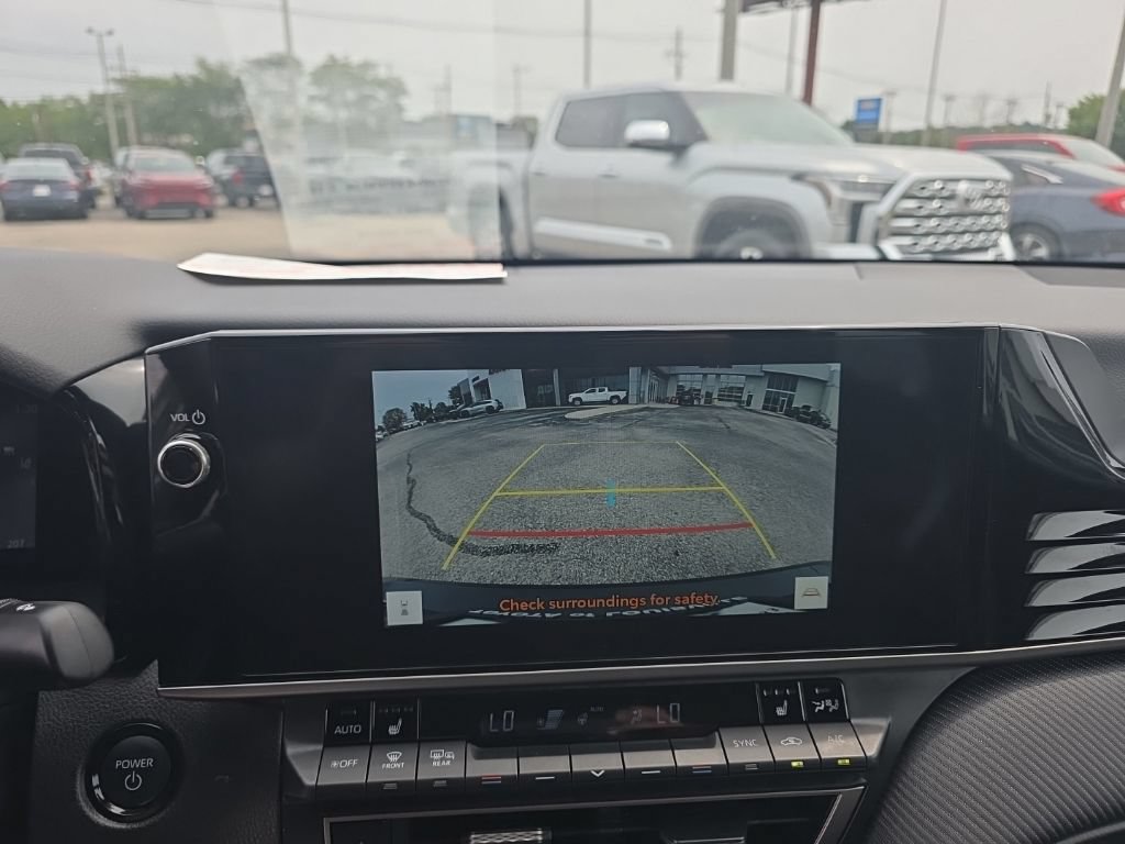 Used 2026 Toyota Camry SE w/ Multimedia Upgrade Package FWD image 21