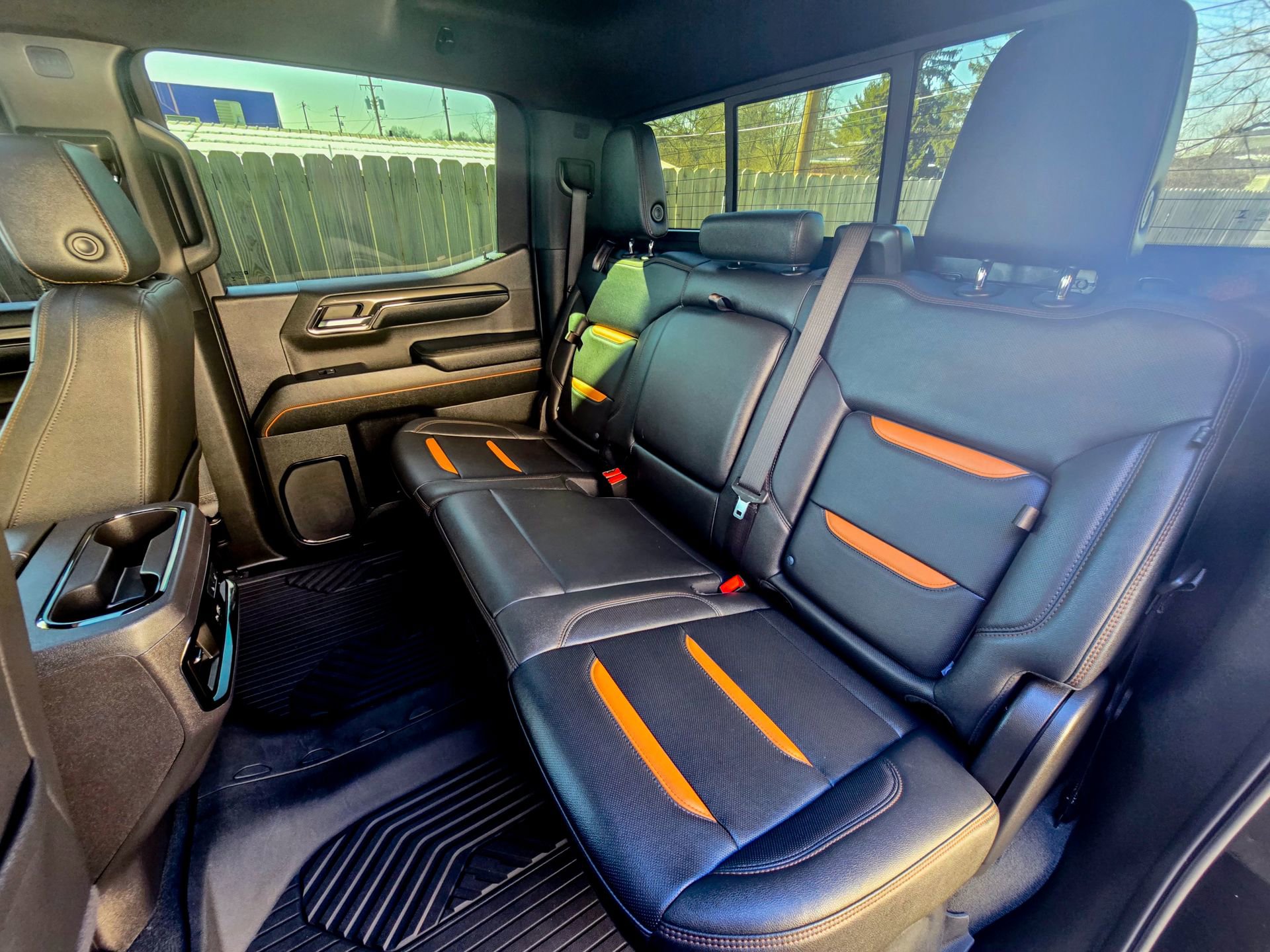 Used 2024 GMC Sierra 1500 AT4 w/ Technology Package image 26