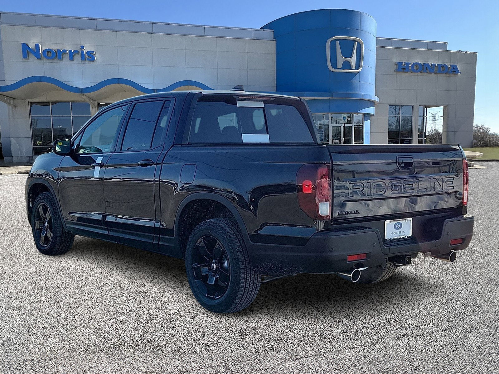 New 2026 Honda Ridgeline Black Edition image 3