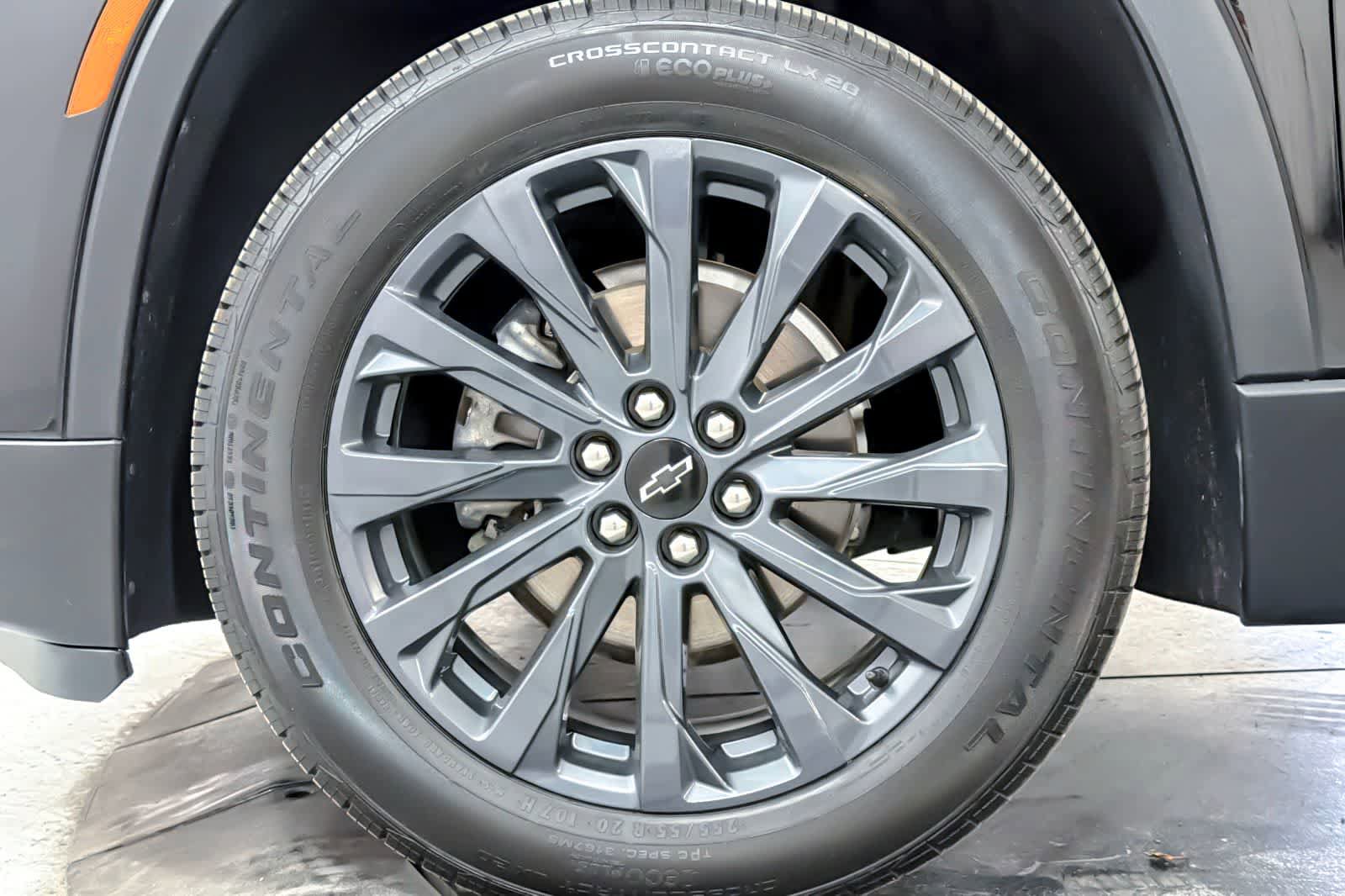 Used 2023 Chevrolet Traverse RS AWD/4WD image 27