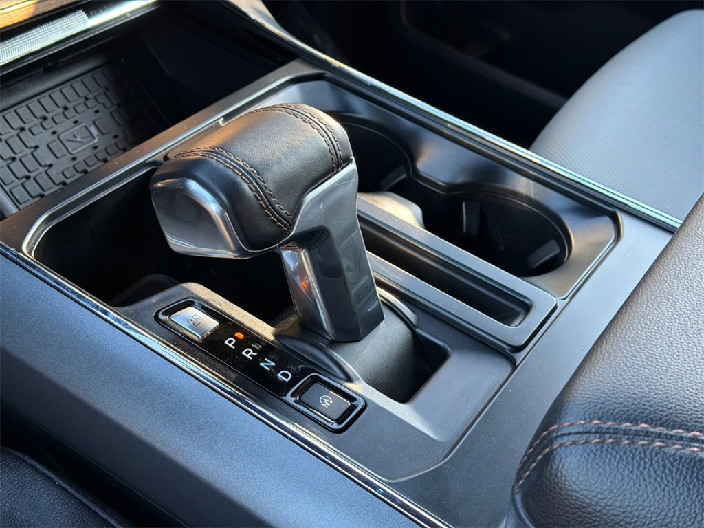 Used 2023 Ford F150 Lightning Lariat image 33