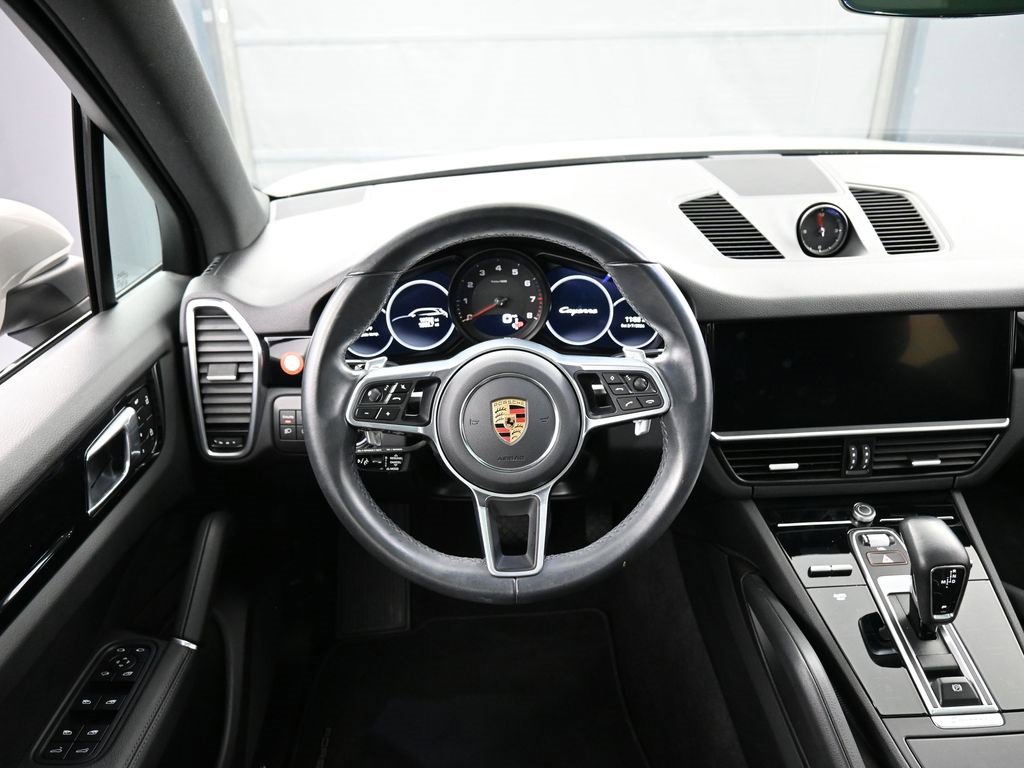 Certified 2023 Porsche Cayenne image 18