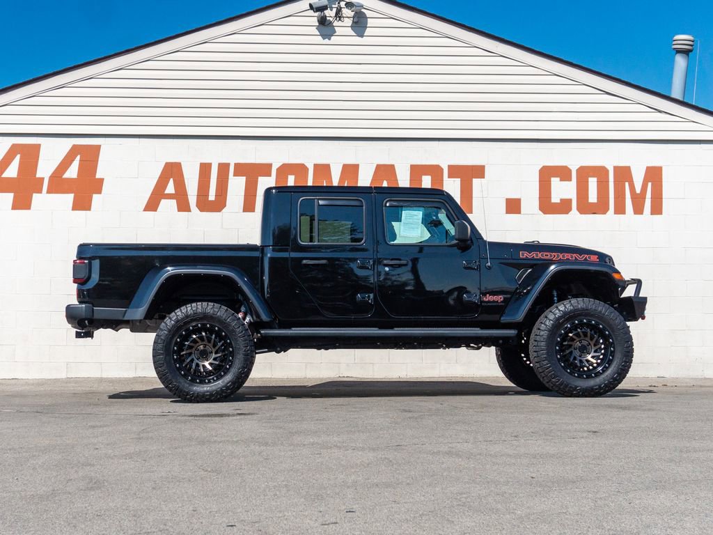 Used 2022 Jeep Gladiator Mojave w/ LED Lighting Group image 4