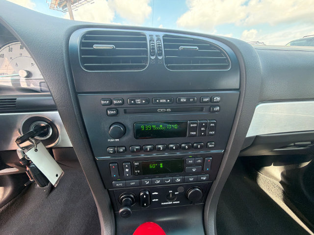 Used 2002 Ford Thunderbird RWD image 23
