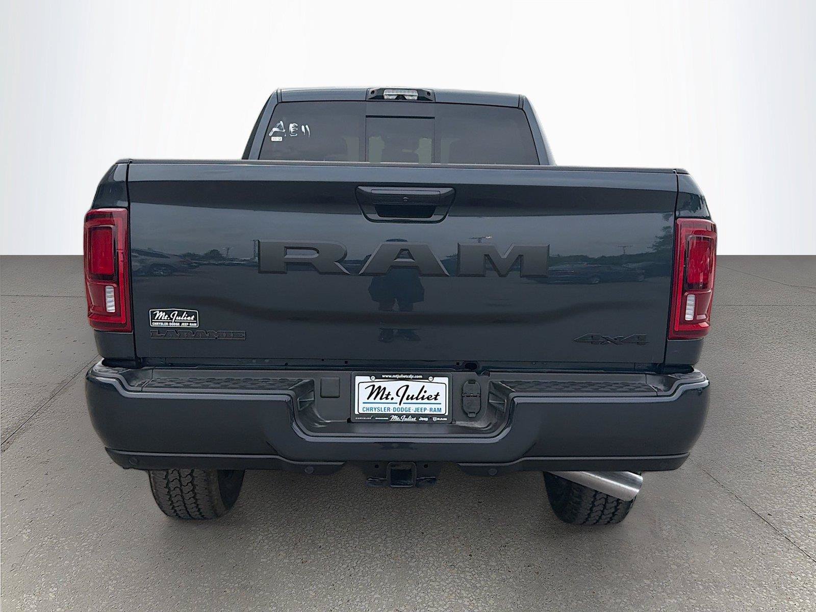 New 2026 RAM 2500 Laramie w/ Night Edition AWD/4WD image 5
