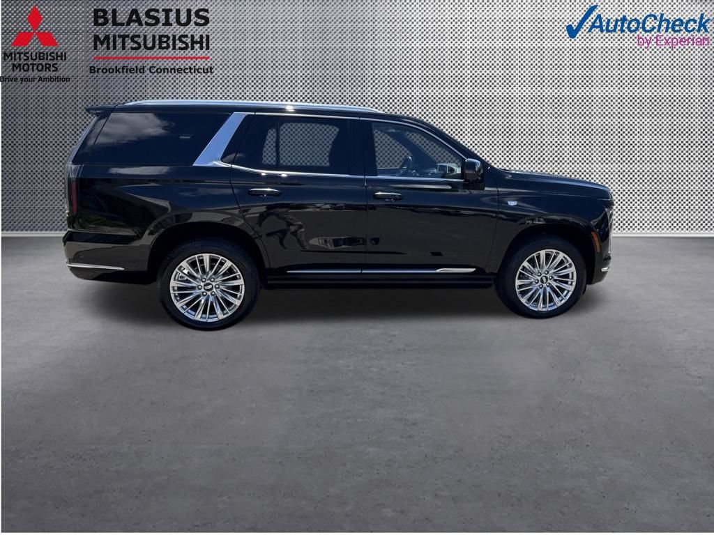 Used 2026 Cadillac Escalade Luxury AWD/4WD image 15