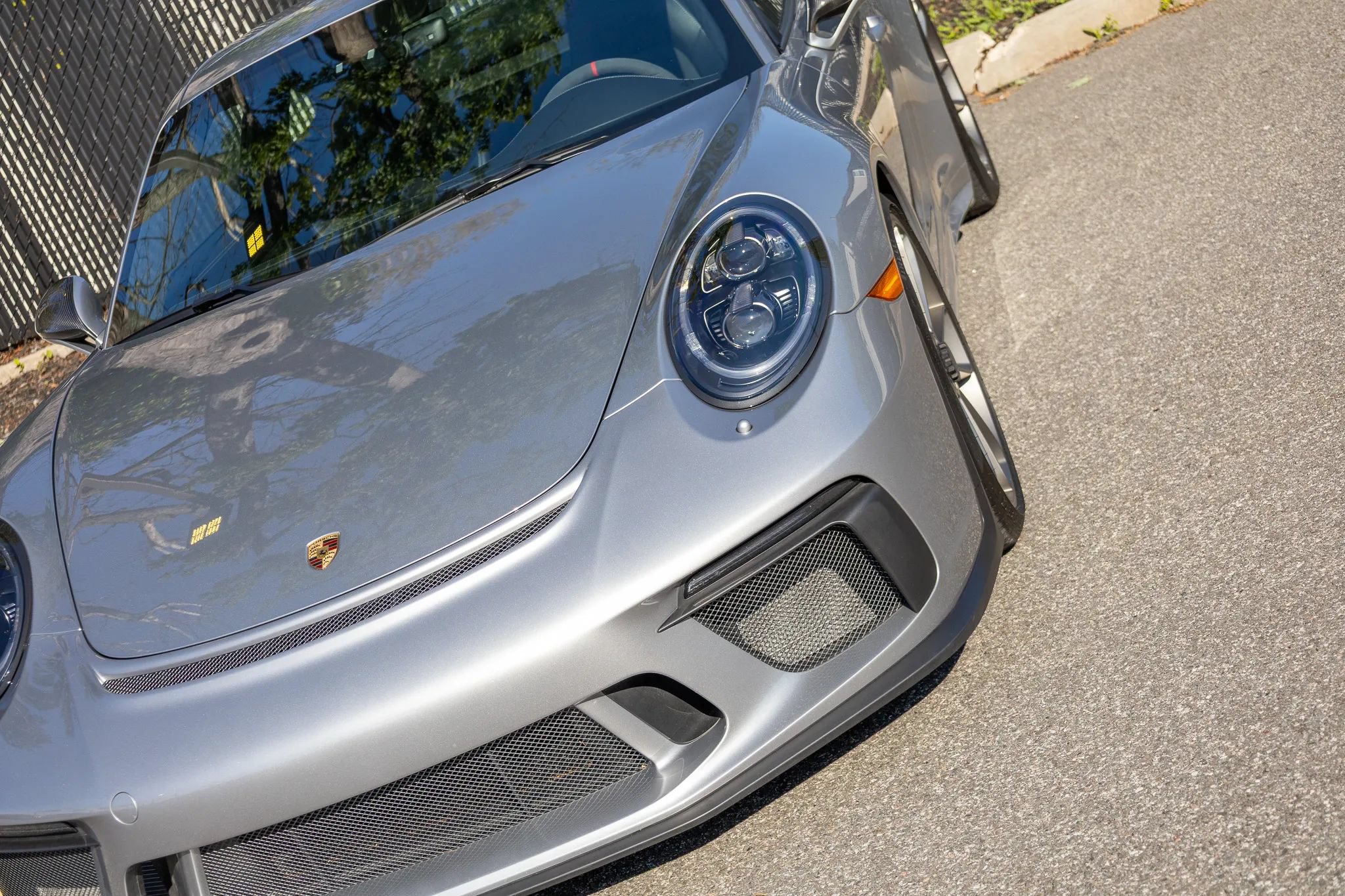 Used 2018 Porsche 911 GT3 RWD image 14