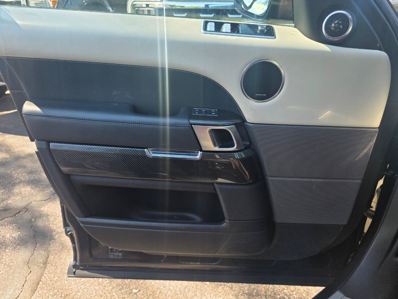 Used 2020 Land Rover Range Rover Sport Autobiography AWD/4WD image 12