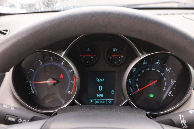 Used 2011 Chevrolet Cruze LS w/ Connectivity Package image 12