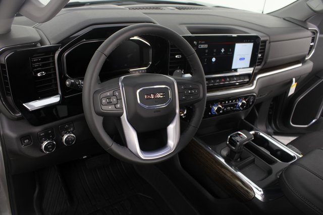 New 2026 GMC Sierra 1500 Elevation image 8