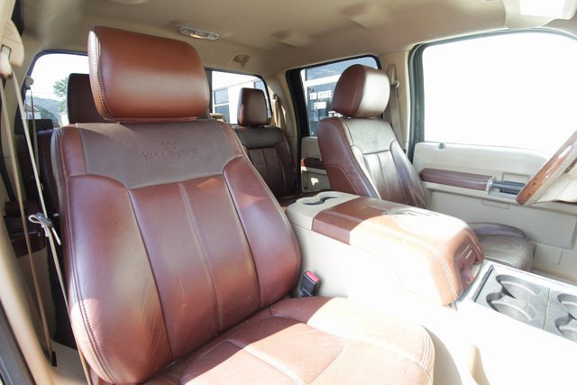 Used 2013 Ford F350 King Ranch w/ King Ranch w/Chrome Pkg image 32
