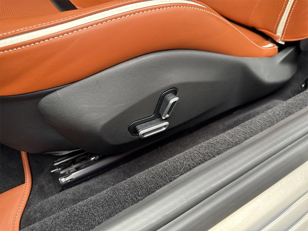 Certified 2023 Ferrari Roma image 12