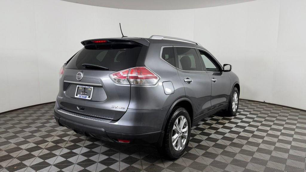 Used 2015 Nissan Rogue SV AWD/4WD image 9