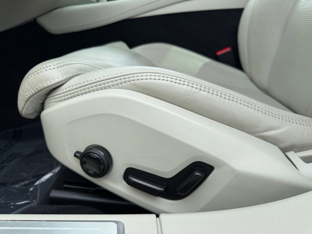 Used 2018 Volvo V90 T6 Inscription image 9