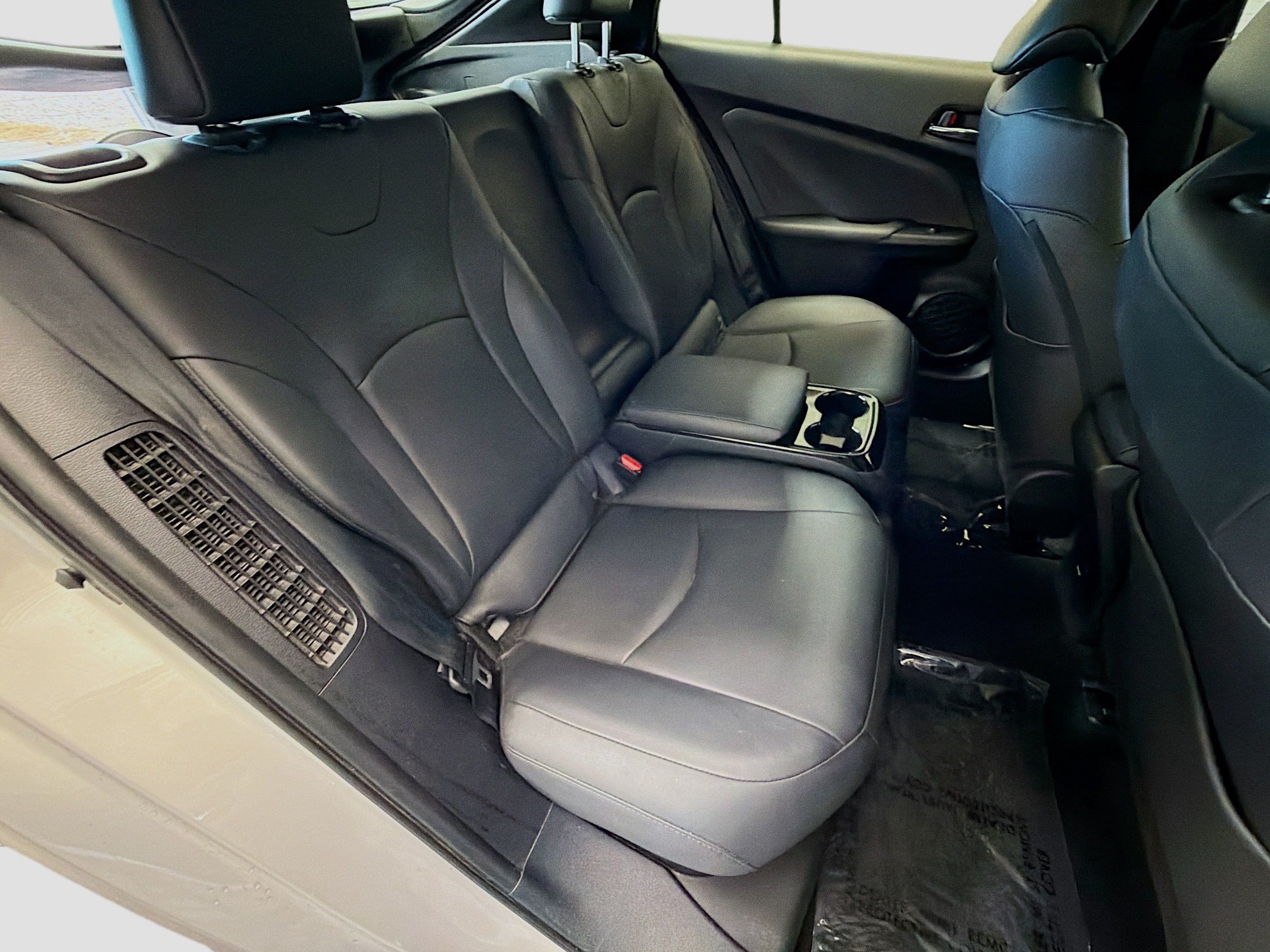 Used 2017 Toyota Prius Prime Advanced w/ Carpet Mat Package FWD image 14