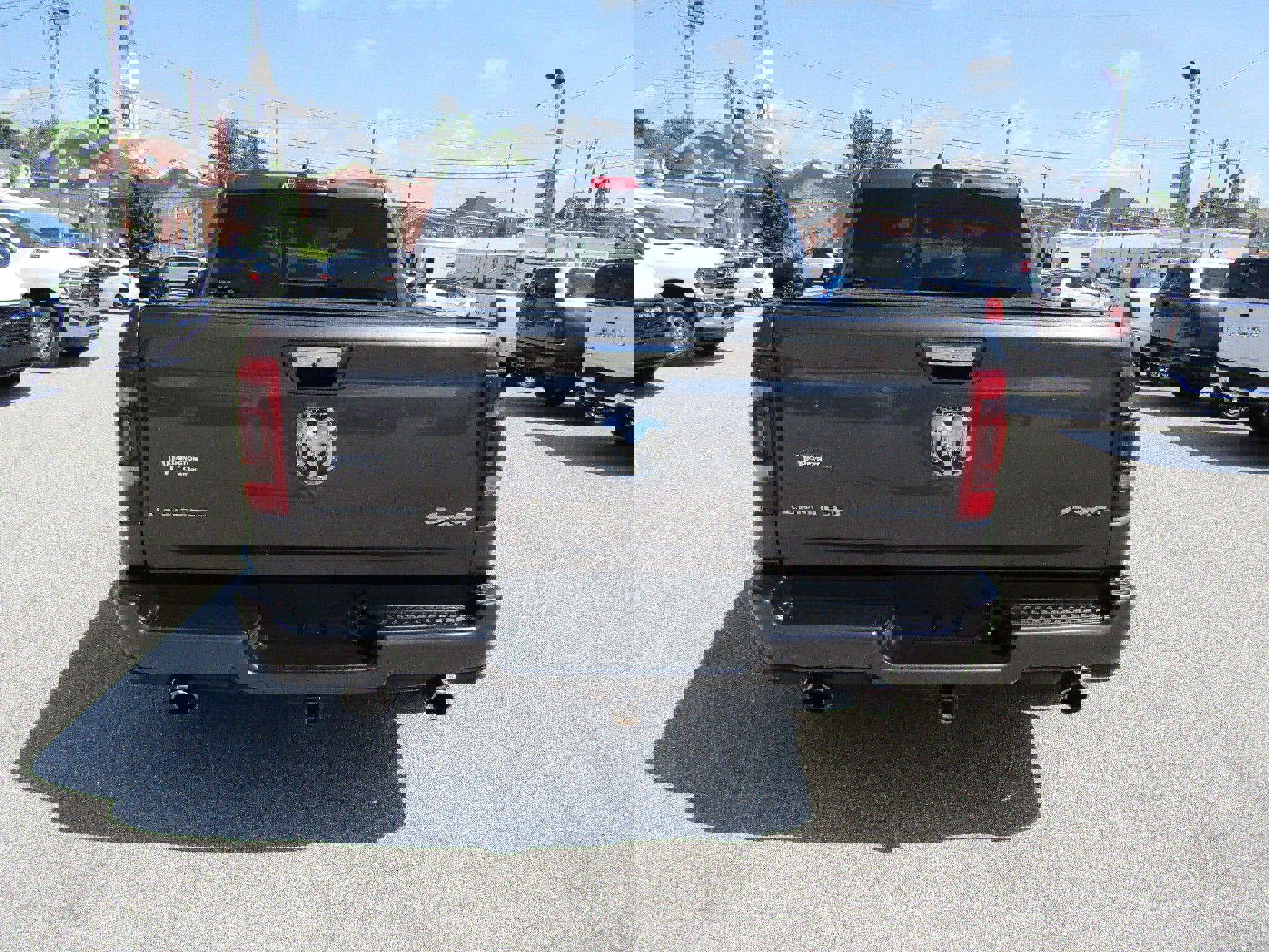 Used 2021 RAM 1500 Limited w/ Body Color Bumper Group image 4