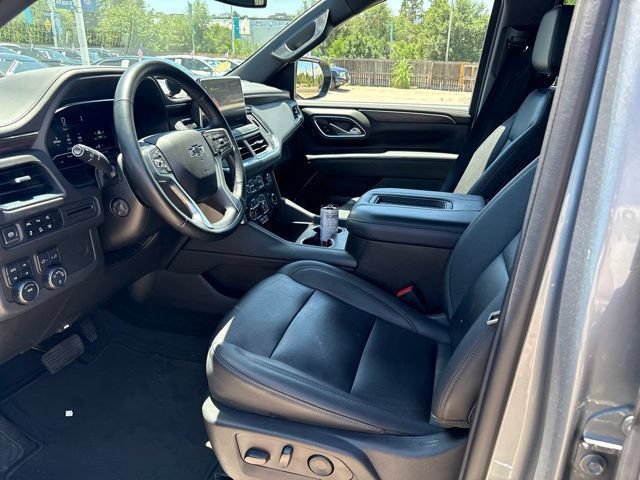 Used 2023 Chevrolet Tahoe Z71 w/ Luxury Package AWD/4WD image 10